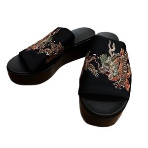 Y2K BEBE Platform Sandals (black)